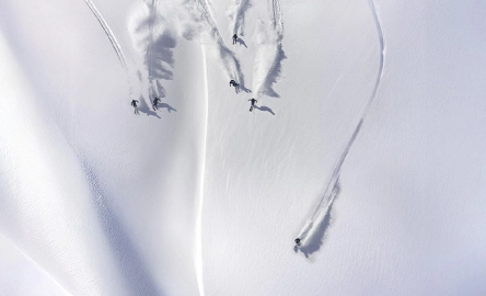 C-suite barometer: outlook 2025