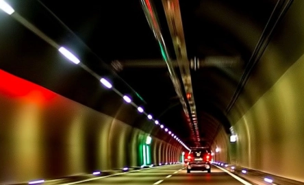 Header TL data 1600X500 .jpg