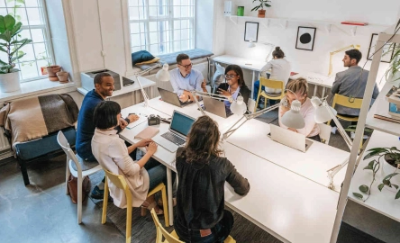 Interview Estimeo 1600x700.jpg