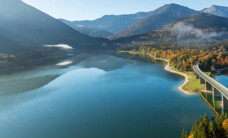 Header Page Budget vert