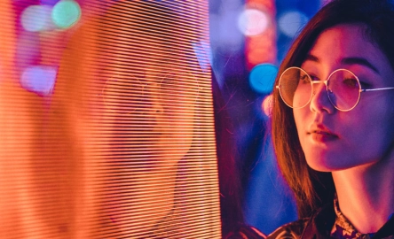 Making-over-the-luxury-business-model_1600x500