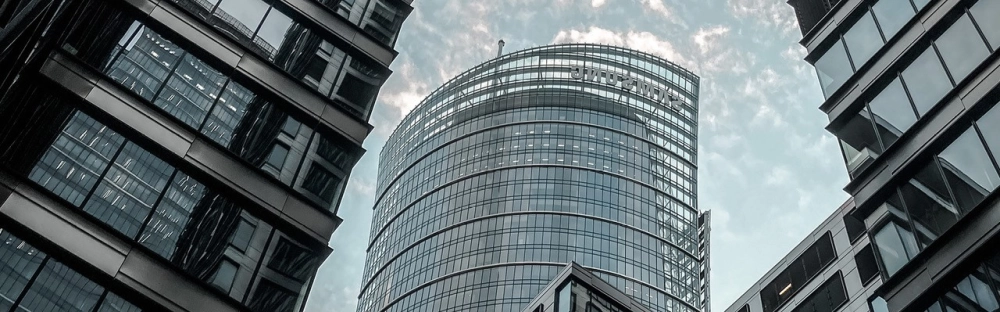 d74af4db21b8-Web_03.jpg.webp d74af4db21b8-Web_03.jpg.webp