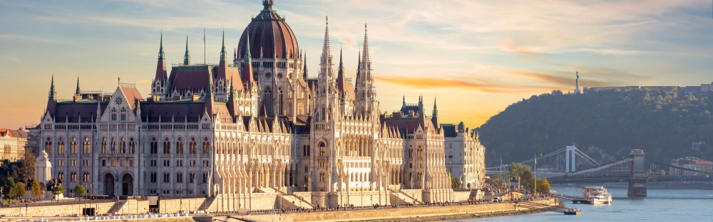 30b6755120f3-Budapest-Parliament-deal-adv.jpg.jpg.webp