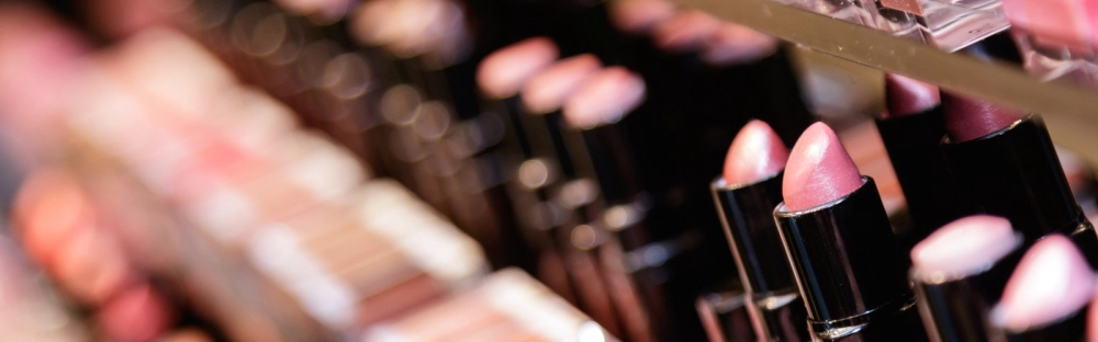 1884d7febf00-CEE-page-loreal.jpg.webp 1884d7febf00-CEE-page-loreal.jpg.webp