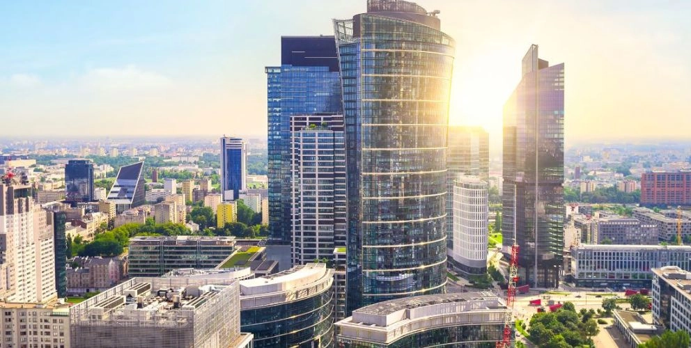 Dealmaking in CEE remained resilient in 2022 despite unprecedented regional and global headwinds Dealmaking in CEE remained resilient in 2022 despite unprecedented regional and global headwinds