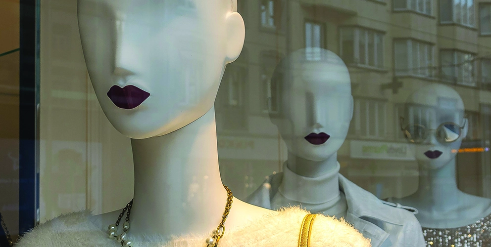 mannequin.jpg