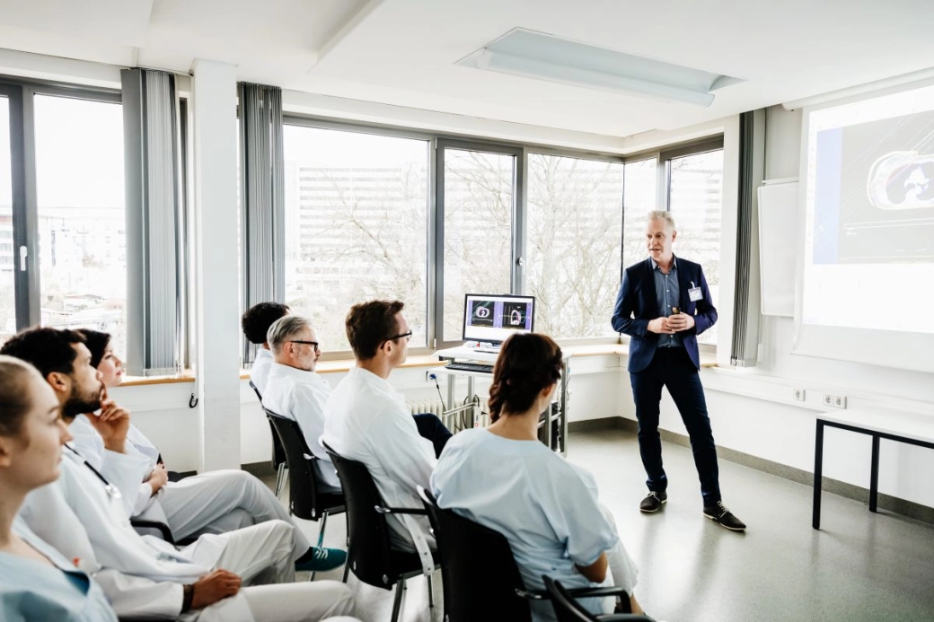 T&aacute;pp&eacute;nz k&oacute;dok t&aacute;bl&aacute;zata &eacute;s jelent&eacute;s&uuml;k Magyarorsz&aacute;gon