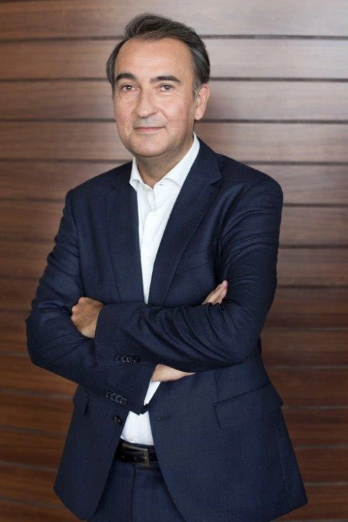 Herv&eacute; H&eacute;lias