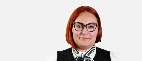 Outsourcing Manager Katya White