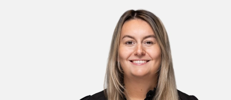 Associate – Audit Karoline Strandli